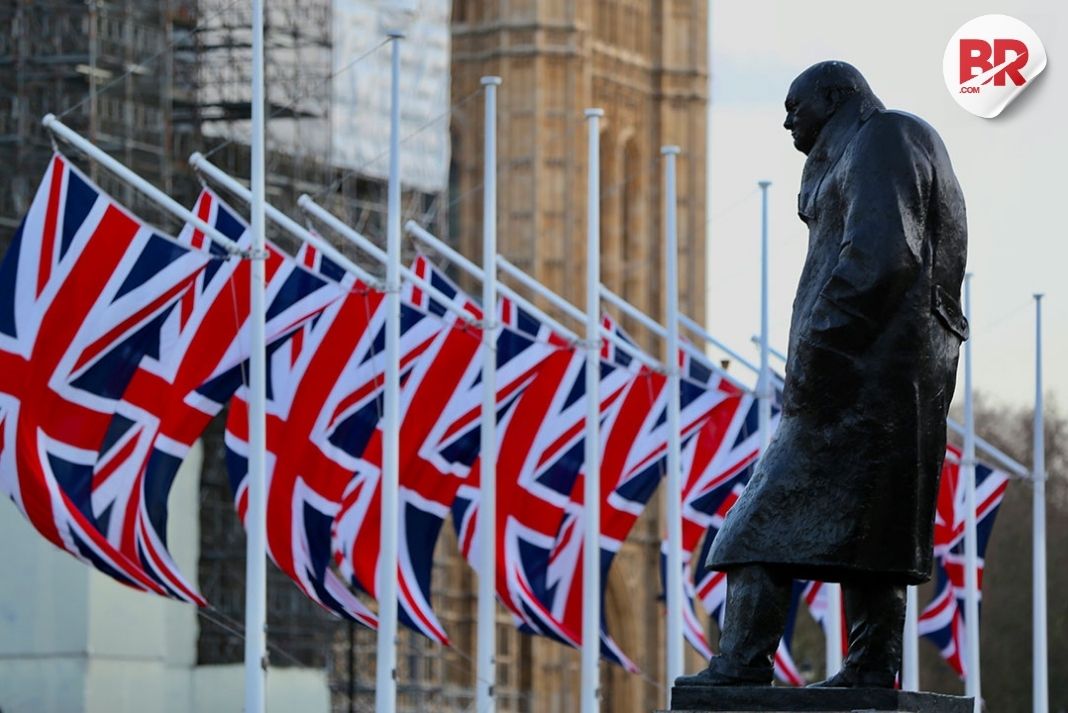 Britain leads 40 nations in crackdown on channel people-smuggling gangs