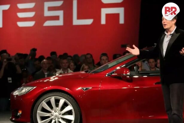 Elon musk’s delayed tesla promises: self-driving, cybertruck & more