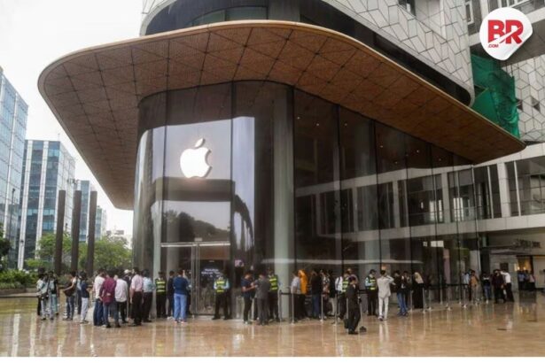 Apple shifts iphone production to india for us market