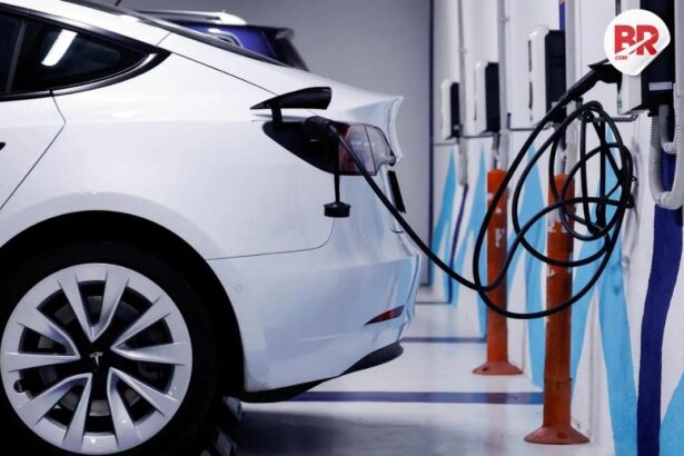 Delhi’s new ev policy aims to create 20,000 jobs and push for 95% electric vehicles by 2027