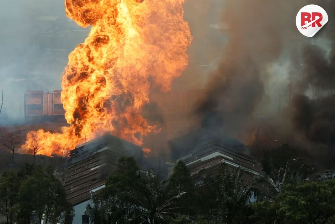Petronas gas pipeline explodes near kl: 33 injured, homes evacuated
