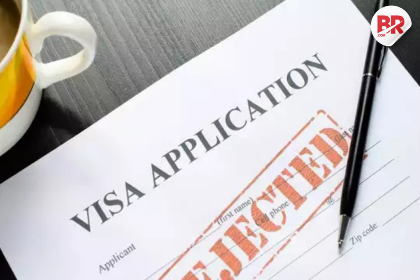India suspends visas