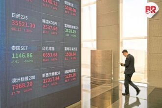 China stocks surge and yuan strengthens after trade talks