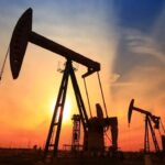 Oil prices stabilize after price drop due to supply concerns