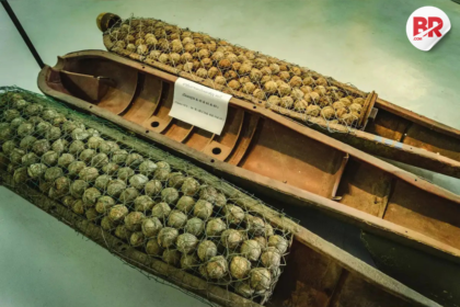 Cluster bomb