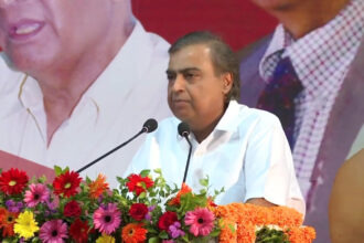 Ril cmd shri mukesh d ambani speaking at the launch of prof m m sharmas biography 1