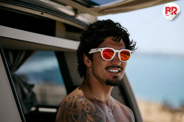 Oakley meta smart glasses