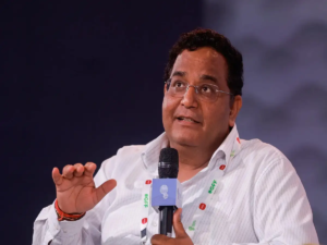 Paytm expects to turn profitable from next quarter vijay shekhar sharma